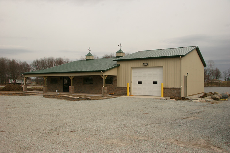 Post Frame Commercial Building Pendleton, Indiana FBi Buildings